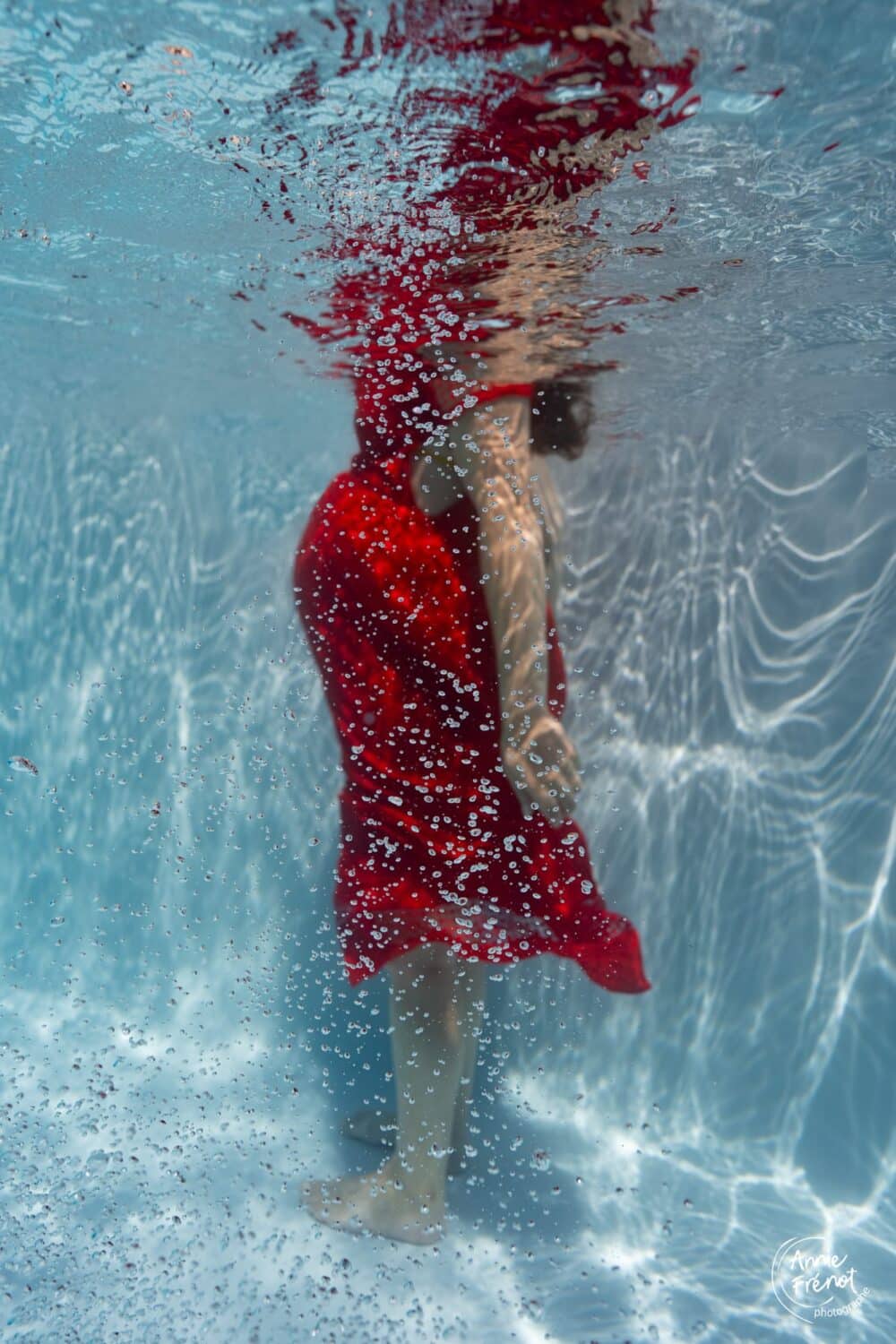 Photo aquatique de grossesse