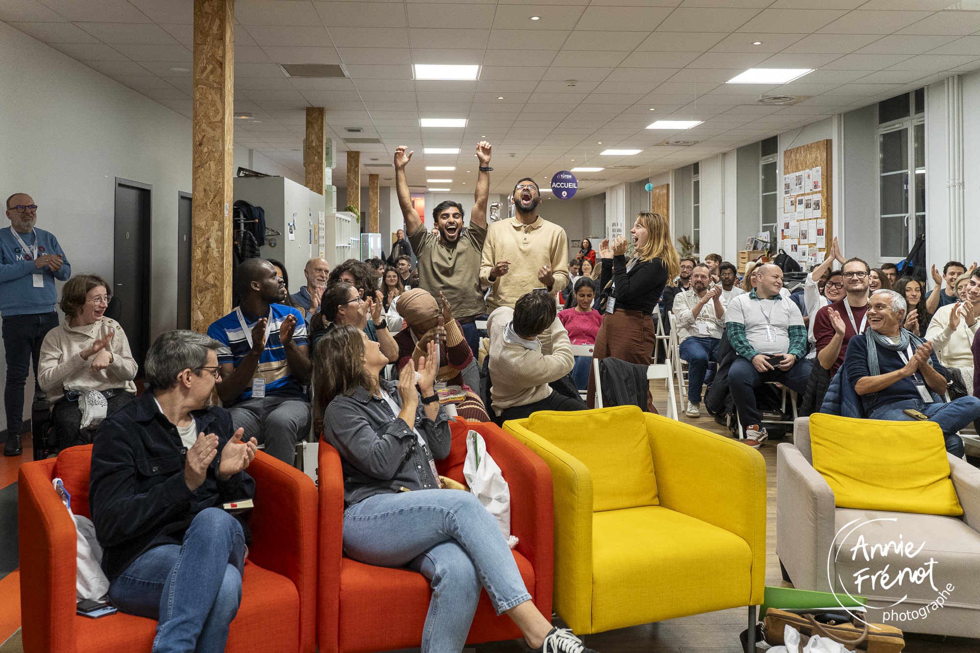 photographe-événementiel-Grenoble-Start Up Week-end 2025