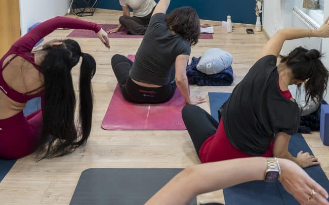 Reportage photo cours de Yoga Claix